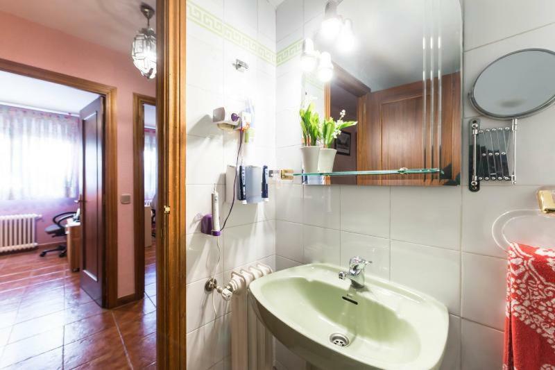 Vivienda Familiar Con Jardin Junto A Ifema Apartment มาดริด ภายนอก รูปภาพ