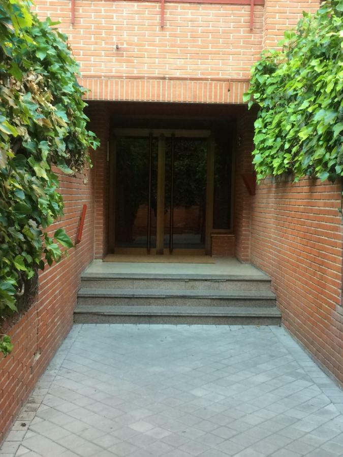 Vivienda Familiar Con Jardin Junto A Ifema Apartment มาดริด ภายนอก รูปภาพ